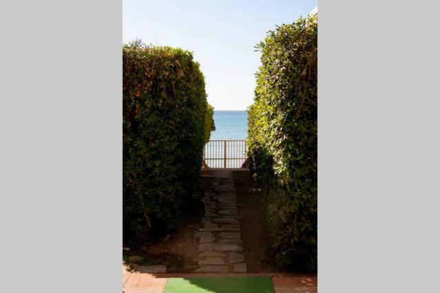 Villa Doriana Lido di Noto エクステリア 写真